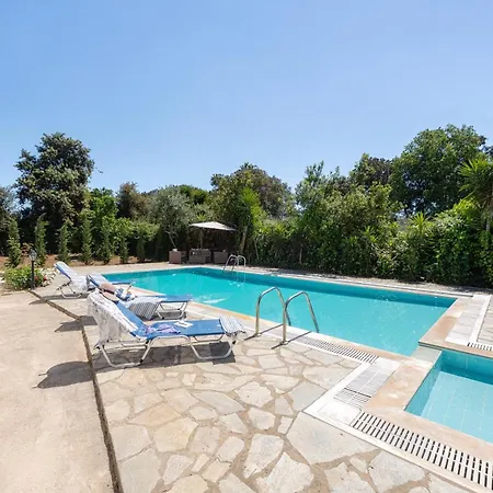 Villa Secret Garden Villa-3bd, Pool & Bbq In Halikounas