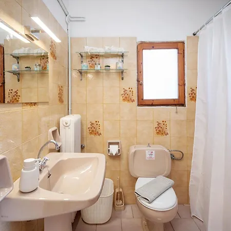 Secret Garden Villa-3bd, Pool & Bbq In Halikounas