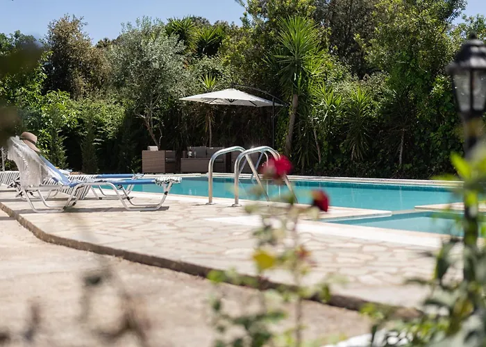 Secret Garden Villa-3bd, Pool & Bbq In *
