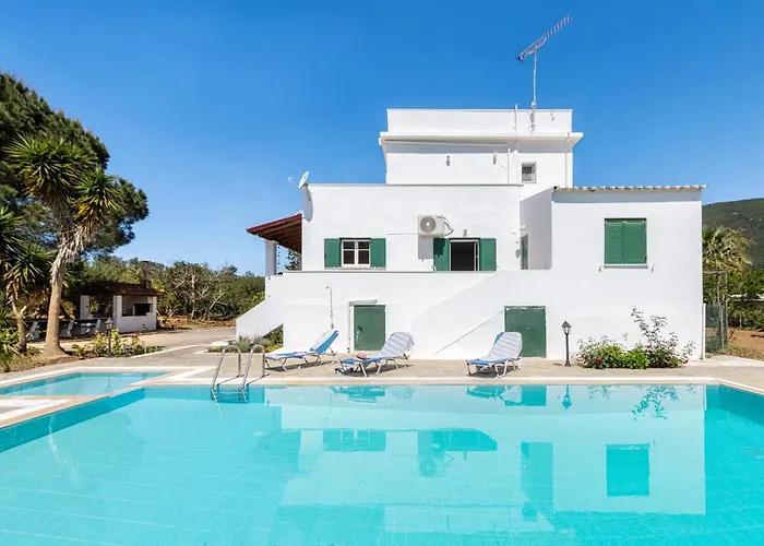 Βίλα Secret Garden Villa-3bd, Pool & Bbq In