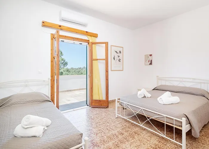 Secret Garden Villa-3bd, Pool & Bbq In Βίλα Χαλικούνας