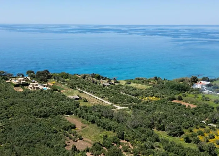 Secret Garden Villa-3bd, Pool & Bbq In Βίλα *