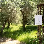 Vila Secret Garden Villa-3bd, Pool & Bbq In Halikounas