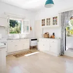 Vila Secret Garden Villa-3bd, Pool & Bbq In *