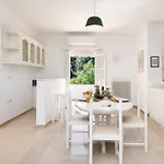 Secret Garden Villa-3bd, Pool & Bbq In Vila *